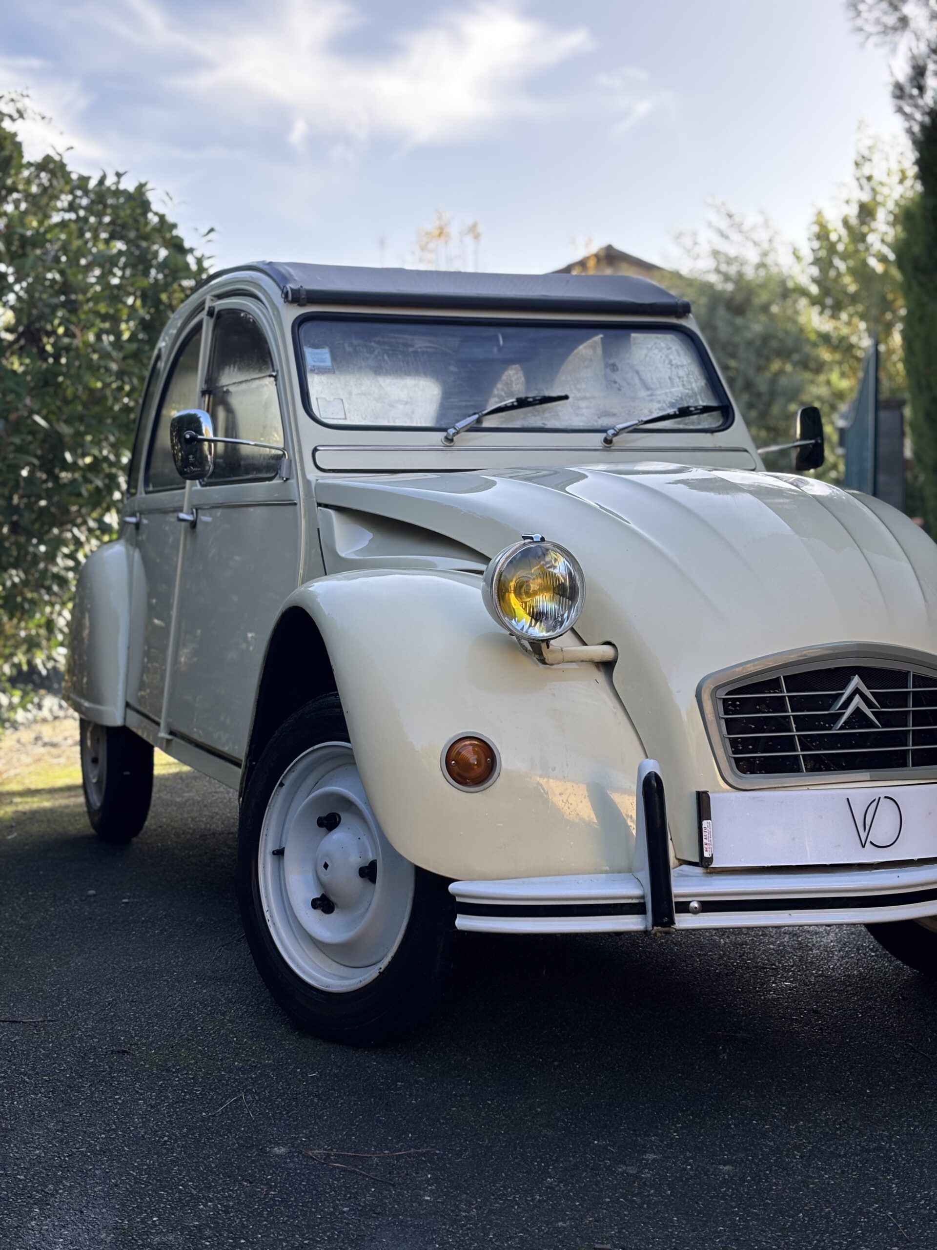 2CV 6