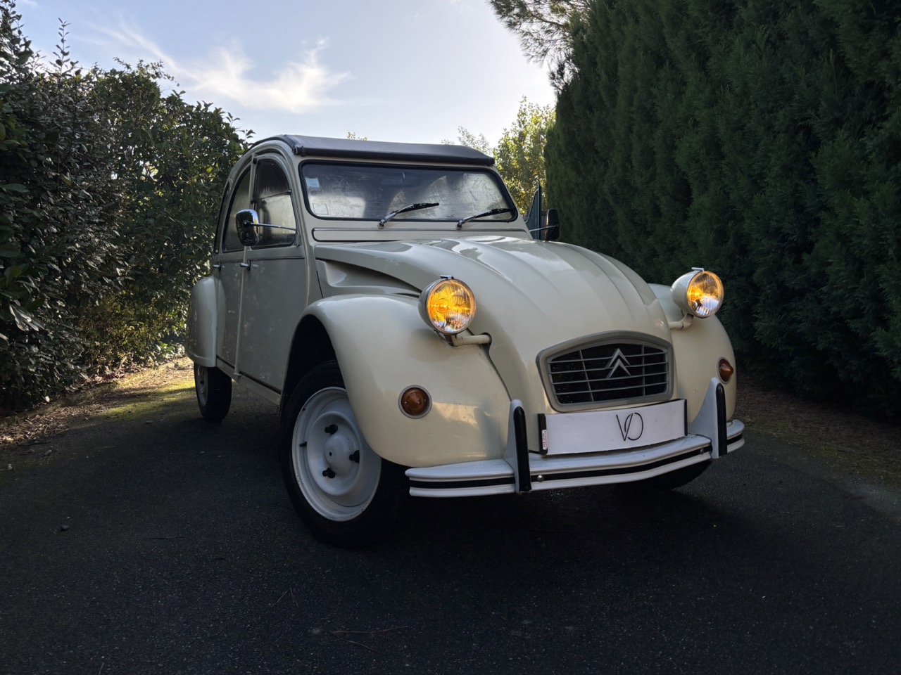 2CV 6